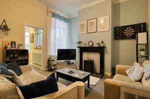 Diner- click for photo gallery